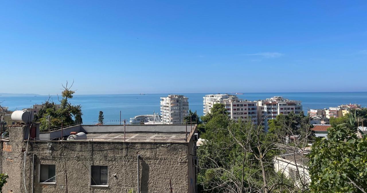 Nostalgic Sea View Apartments Durres Ngoại thất bức ảnh