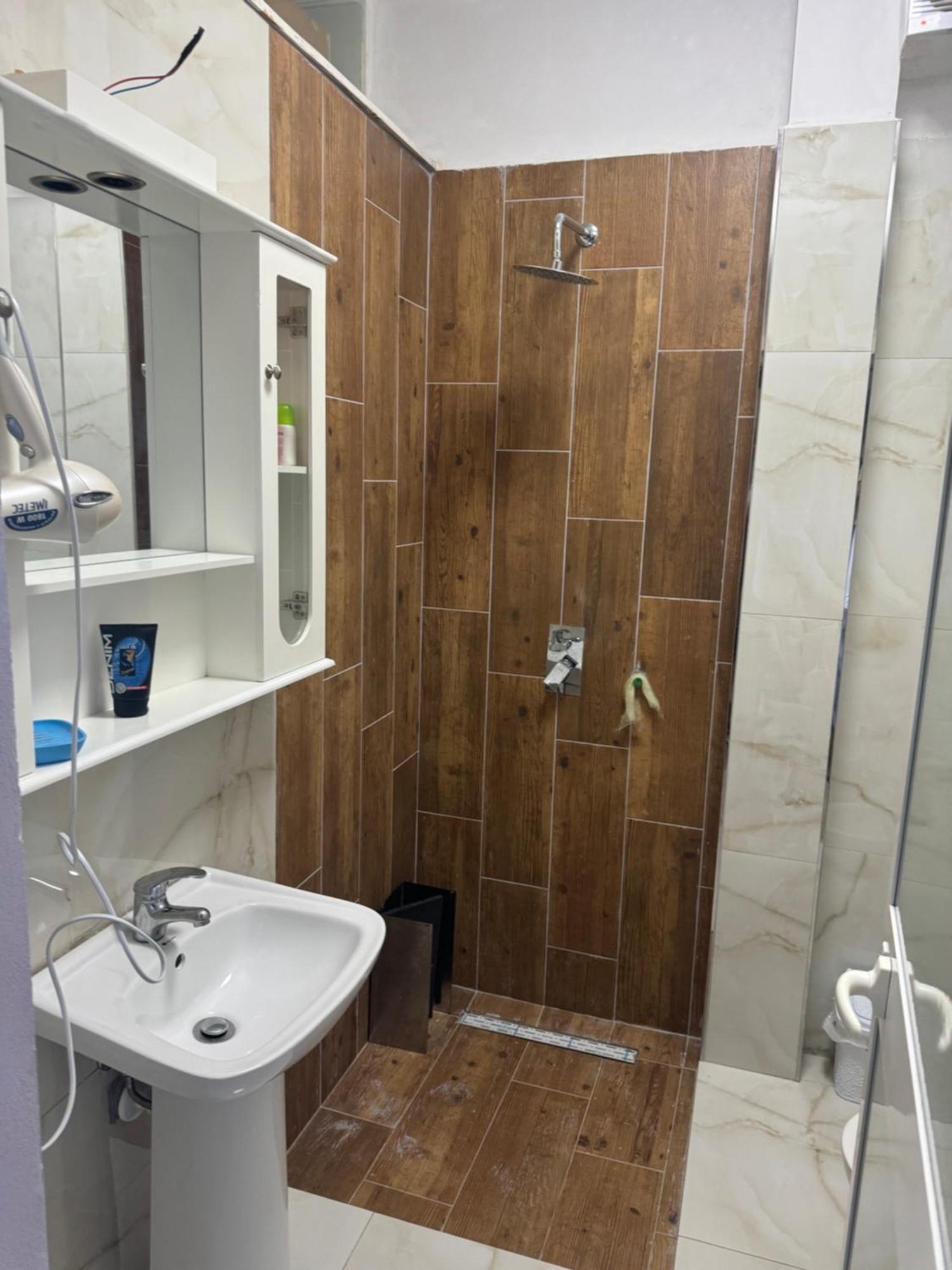 Nostalgic Sea View Apartments Durres Ngoại thất bức ảnh